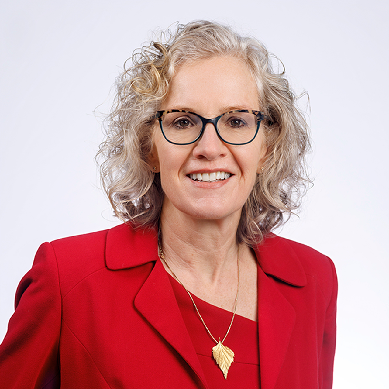 Dr Mary Halton